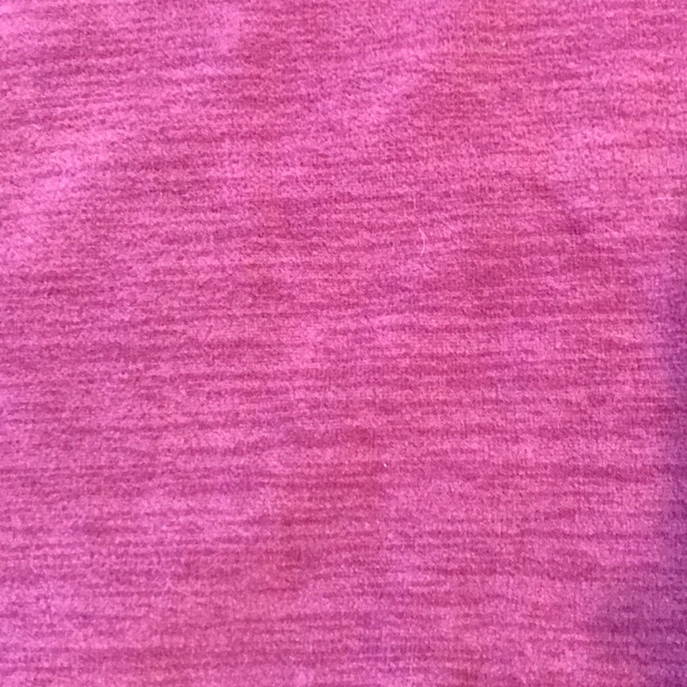 An athletic fleece - Picture 3 of 3